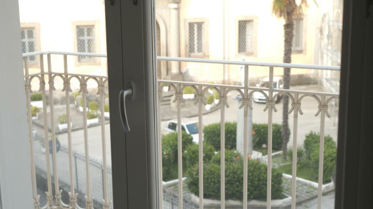 Apartamento Casa Duomo Aversa Exterior foto